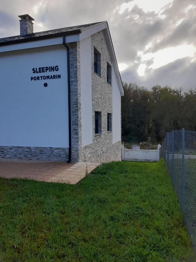Sleeping Portomarin 2 Hotel Exterior photo
